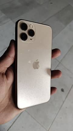 iphone 11pro 256gb Non Pta 10/10 condition pin pack. 0