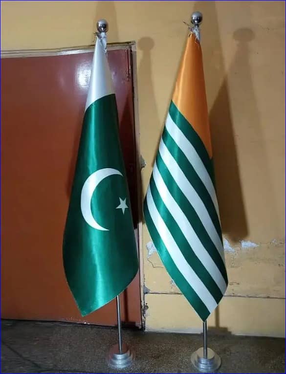 country flag for embassy visa consulate in pakistan Country Table Flag 13