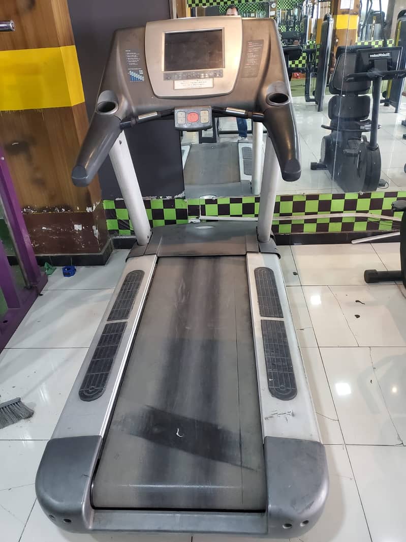 Profitable Gym for Sale in Civic Center, Bahria Town Phase 4, Rwp 4