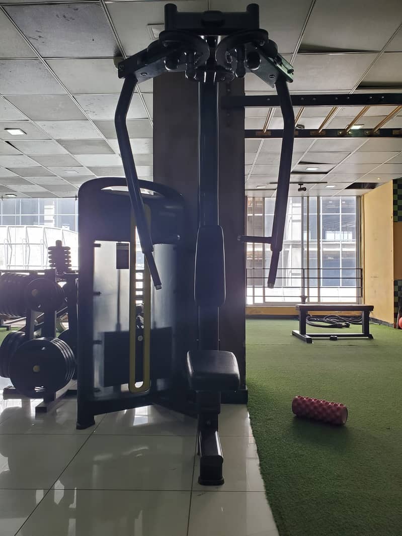 Profitable Gym for Sale in Civic Center, Bahria Town Phase 4, Rwp 12