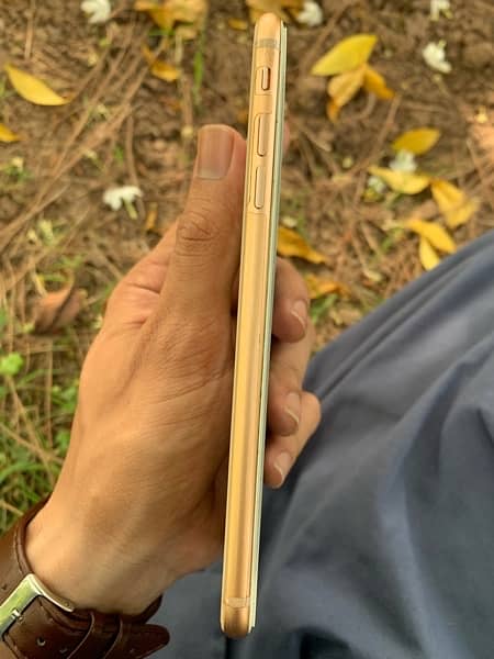 Apple iPhone 8 Plus 64gb PTA approved exchange possible with iPhone 11 3