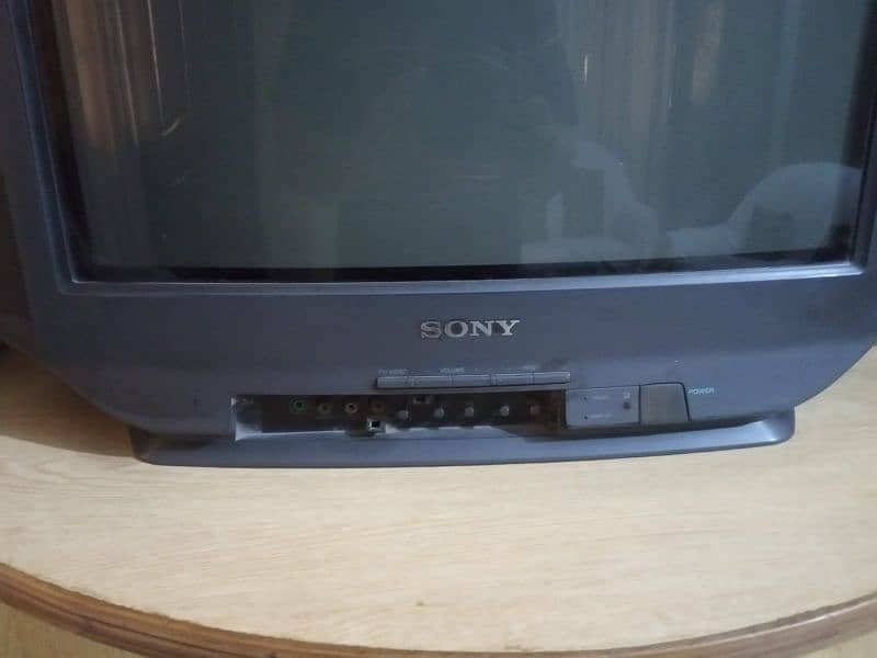 Sony Japan Original 21 Inch TV in off condition 1
