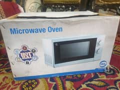 pel 20litter new microwave for sale