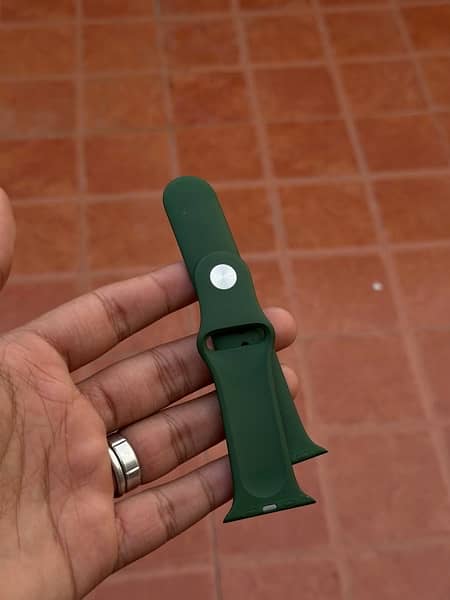 Apple Watch Series 7 45mm Green Alu Clover Sport Band GPS 4
