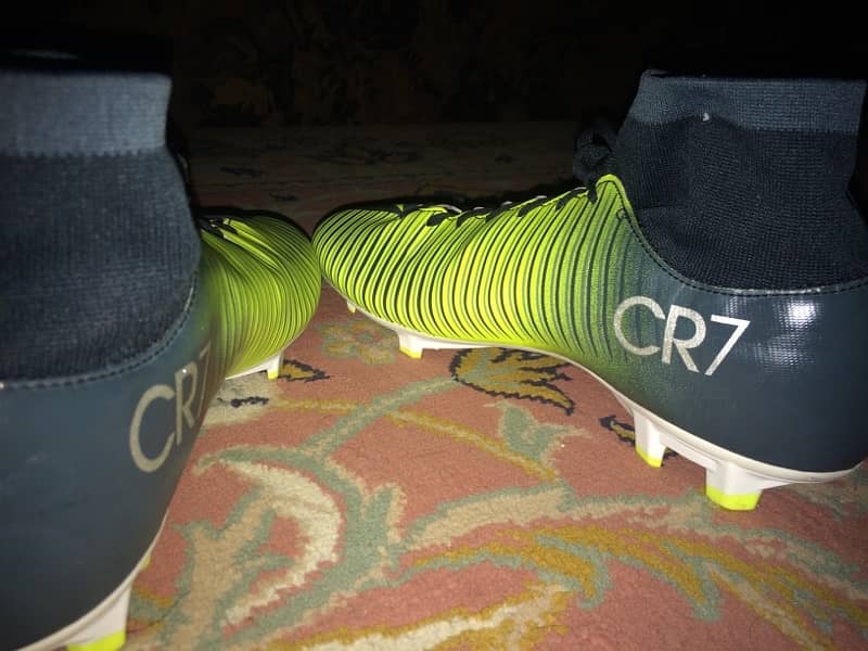 Mercurial superfly VCR7 chapter 3 Discovery 3