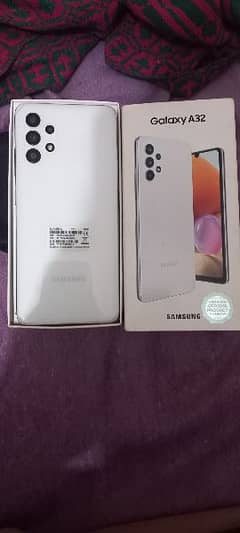 samsung a32 like new condition white color with box