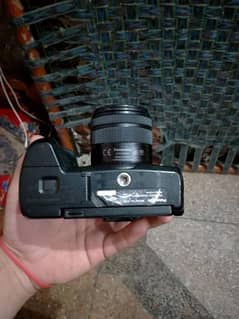 panasonic lumix mirrorless g7 camera