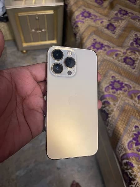 iphone 13 pro gold 128gb 10/10 condition jv not use in Pakistan 5