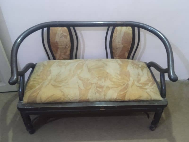 2 seater Sofa 2