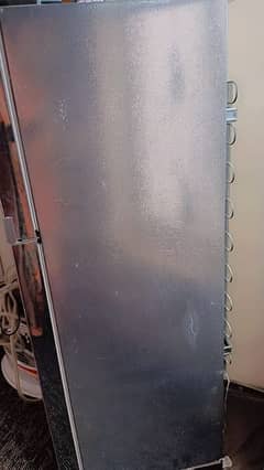 dawlance fridge for sell