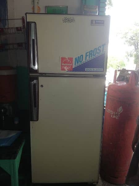 NATIONAL FULL FIZE REFRIGERATOR AVAILABLE FOR SALE. 1