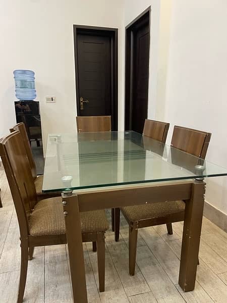 Dining table with set of 5 chairs 1