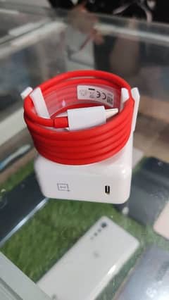 Oneplus Charger 33W, 65W (Wrap Charging)