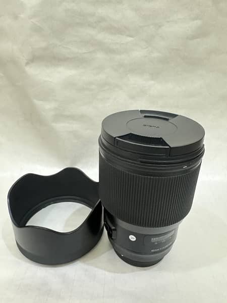85 mm 1.4 Sigma Art Lense for Canon 1
