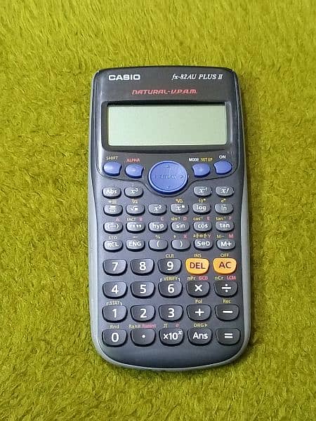 Casio Fx-82AU ll plus Scientific Calculator 0