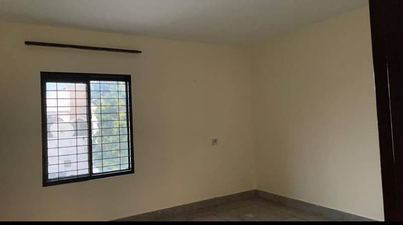 10 marla house for rent 1