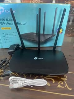 Tp-link TL-WR940N 3 Antena Router. Full Box with all accessories.