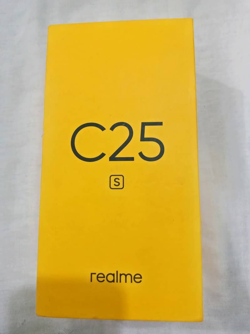 Realme mobile C25 for sale 6