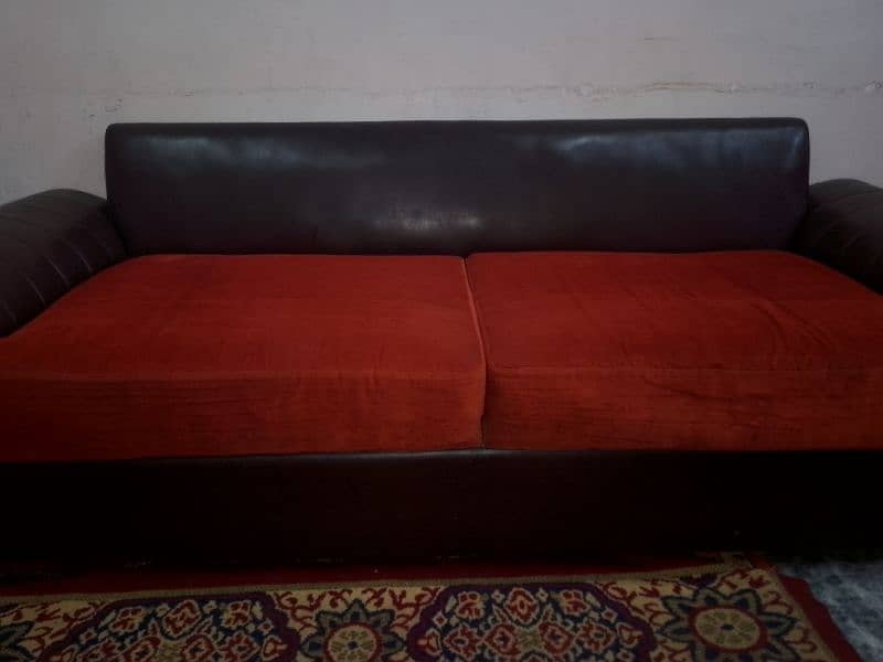 Very Amazing price of Sofa set 1