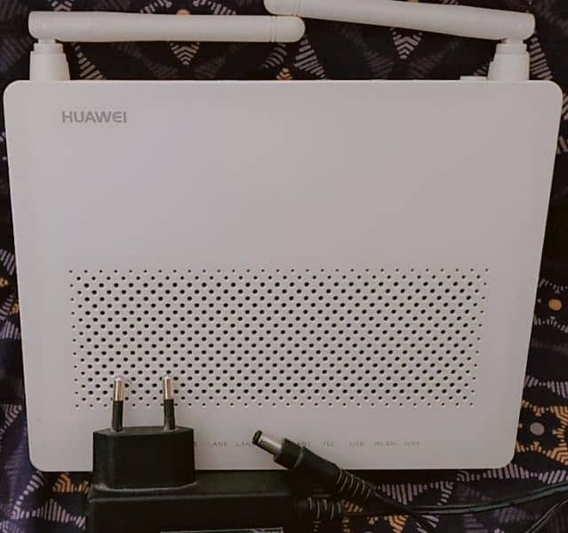 HUAWEI Fiber Optic Router 0