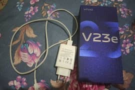v23e, 8/256, best condition, only 50000 0