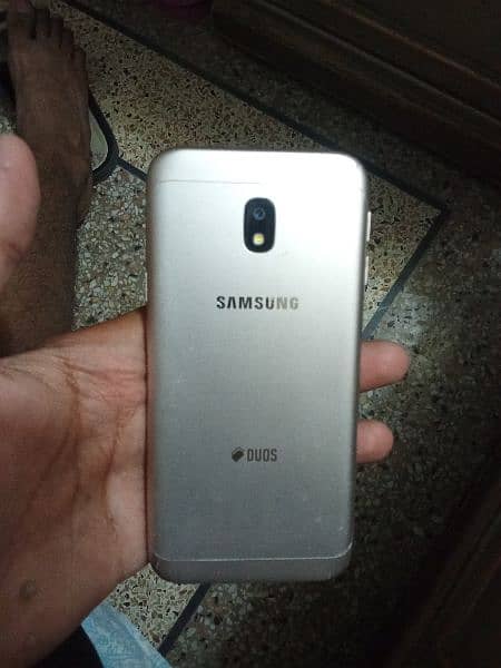 Samsung Galaxy J3 pro 2