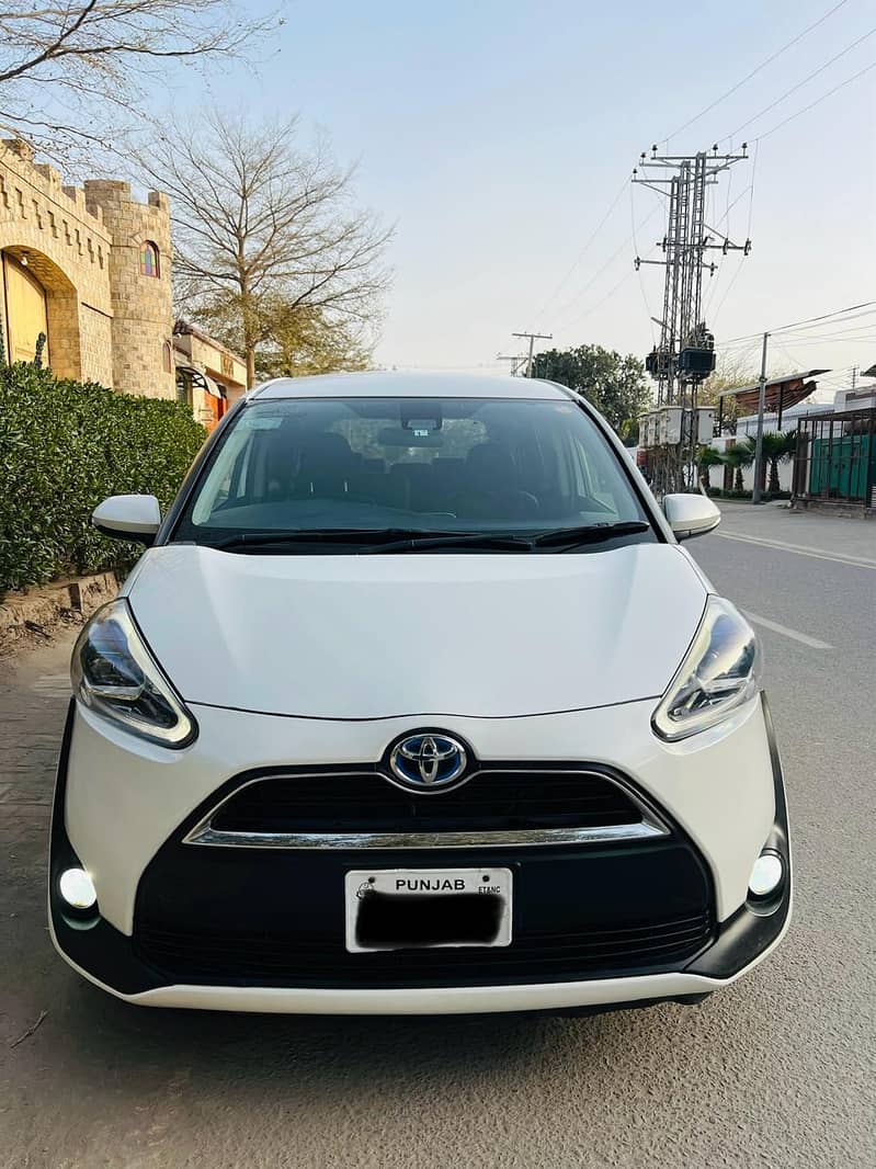 Toyota Sienta 2017/21 0