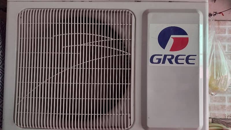 10/10 condition gree split ac and exchange offer in all type split ac 4