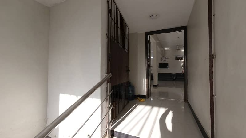Prime Location 300 Square Yards Penthouse For Sale Is Available In PECHS Block 2 11