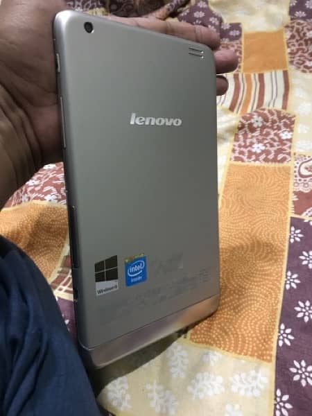 Tablet Lenovo Condition 10/10 7