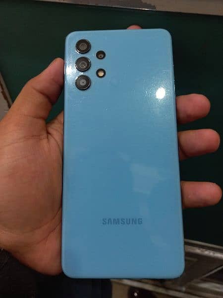 Samsung Galaxy A32 1