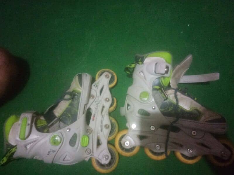 skating shoes pair 2