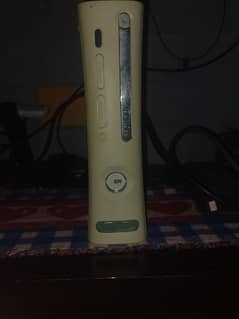 Xbox 360.500GB with 2 wireless controller