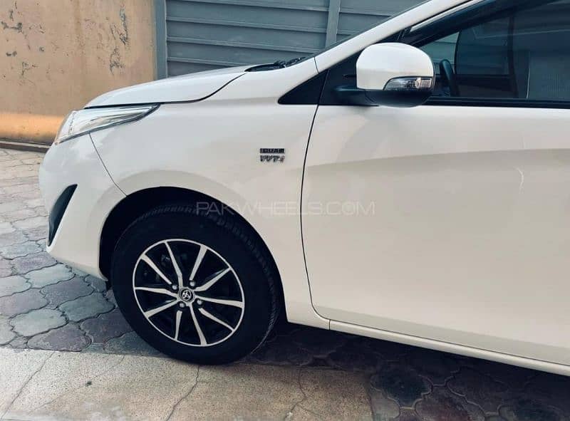 Toyota Yaris 2020 1.5 cvt ativ x 0