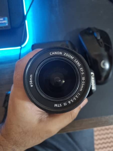 canon 700D Brand new condition with 2 lens 10/10 condition 9
