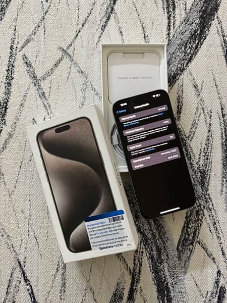 iPhone 15 Pro Max 256gb Complete Box JV 4