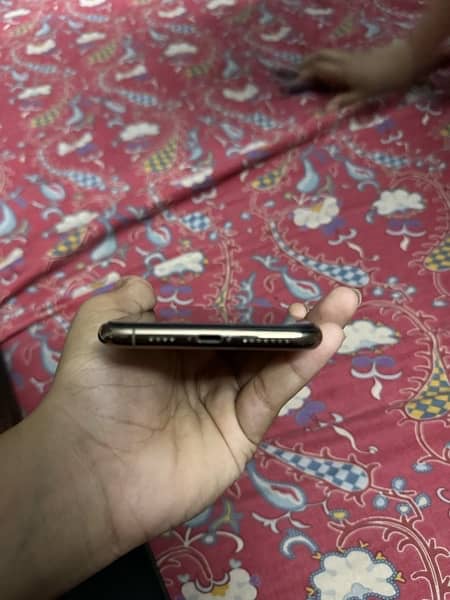 iPhone Xs Max Pta Approved 2