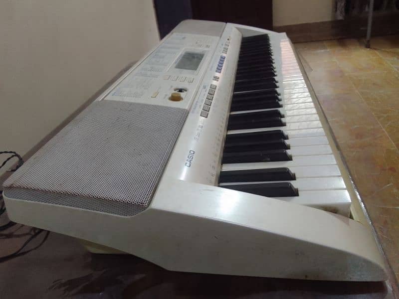 piano keyboard LK-205 with 61 keys 5