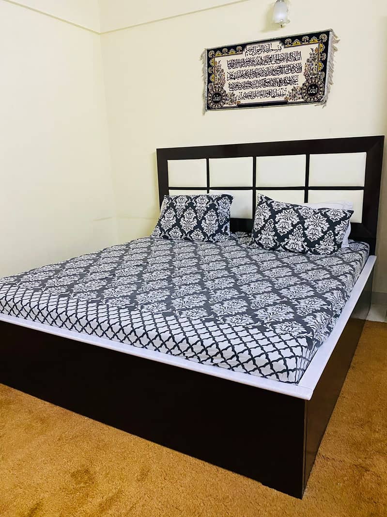 King Size Bed with Showcase and Queen size bed 1