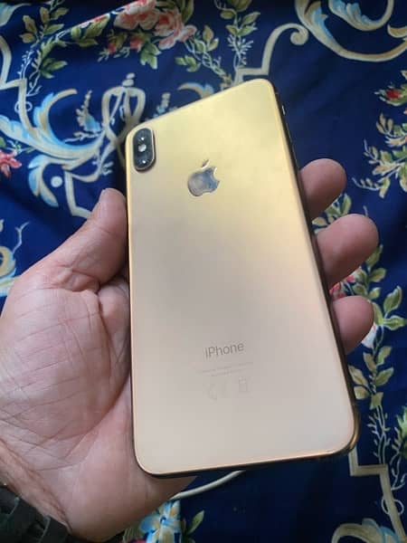 Iphone xs max 256gb gold 1
