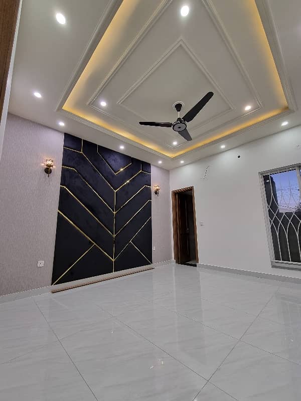 10 Marla BRAND NEW FIRST ENTERY FACING PARK Double Storey Luxury Latest Modern Stylish House Available For Sale In Valancia Town Lahore By Fast Property Services Real Estate And Builders Lahore With Original Pics 8