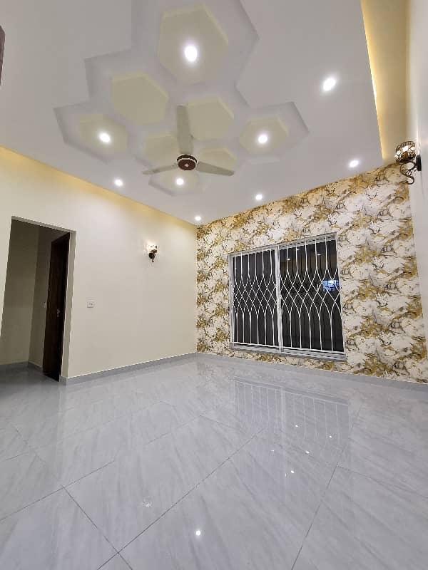 10 Marla BRAND NEW FIRST ENTERY FACING PARK Double Storey Luxury Latest Modern Stylish House Available For Sale In Valancia Town Lahore By Fast Property Services Real Estate And Builders Lahore With Original Pics 10