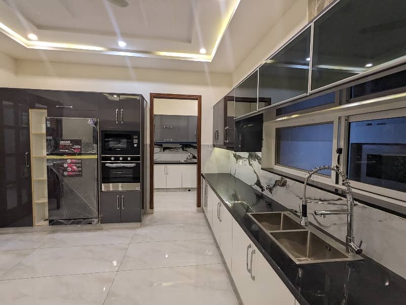 BRAND NEW VIP 1 KANAL Double Storey Double Unit Modern Stylish With Latest Accommodation Sami Commercial House Available For Sale In Main Boulevard Joher Town Lahore By Fast Property Services Lahore With Original Pics. 15
