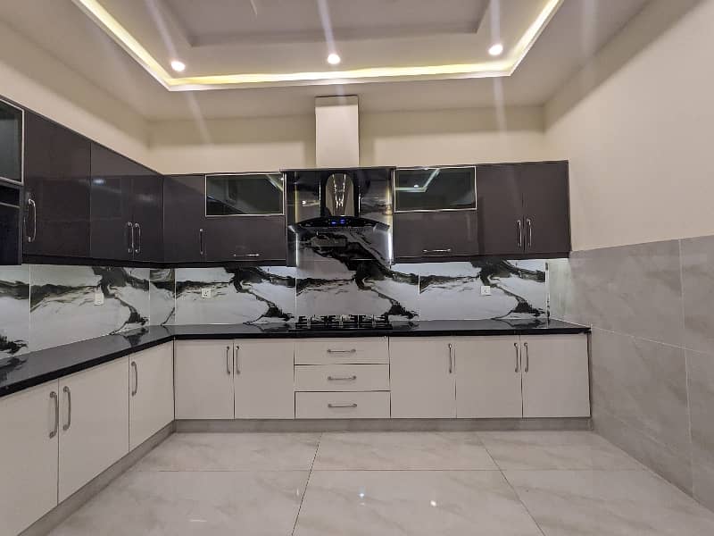 BRAND NEW VIP 1 KANAL Double Storey Double Unit Modern Stylish With Latest Accommodation Sami Commercial House Available For Sale In Main Boulevard Joher Town Lahore By Fast Property Services Lahore With Original Pics. 22