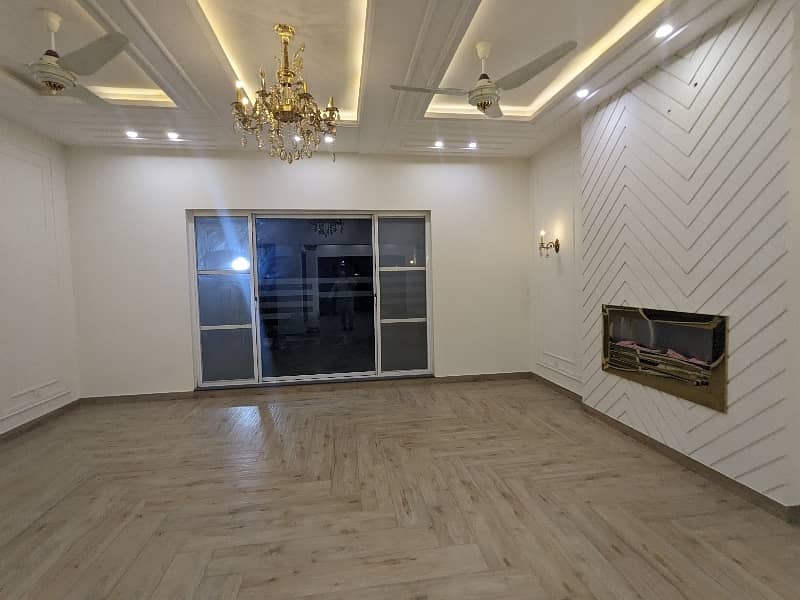 BRAND NEW VIP 1 KANAL Double Storey Double Unit Modern Stylish With Latest Accommodation Sami Commercial House Available For Sale In Main Boulevard Joher Town Lahore By Fast Property Services Lahore With Original Pics. 42