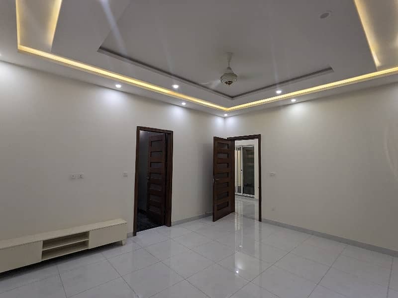 BRAND NEW VIP 1 KANAL Double Storey Double Unit Modern Stylish With Latest Accommodation Sami Commercial House Available For Sale In Main Boulevard Joher Town Lahore By Fast Property Services Lahore With Original Pics. 45