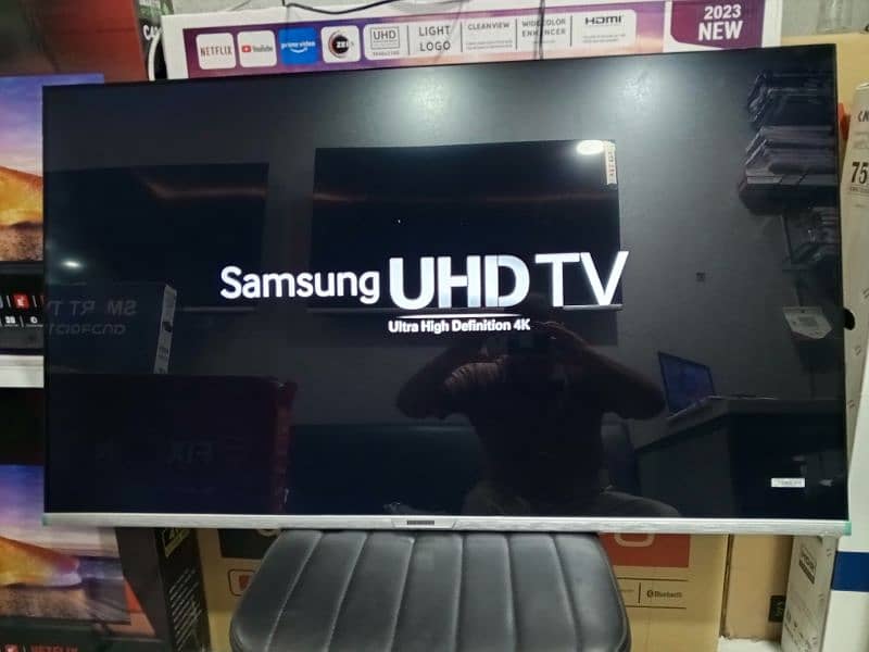 CLASSIC , DISCOUNT 55 SMART UHD HDR SAMSUNG LED TV 03044319412 3