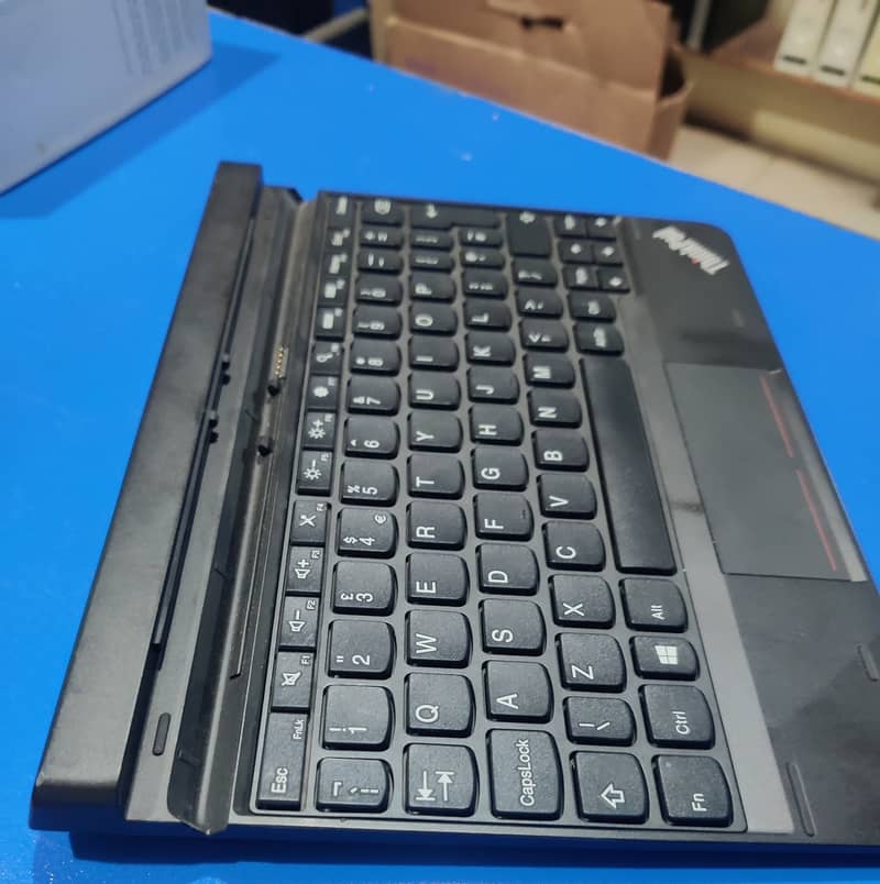 Lenovo Thinkpad 10 Keyboard with Trackpad and stylus 6
