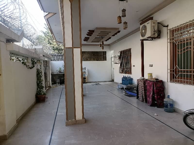 A 400 Square Yards House Located In Gulshan-E-Kaneez Fatima Block 2 Is Available For Sale 4