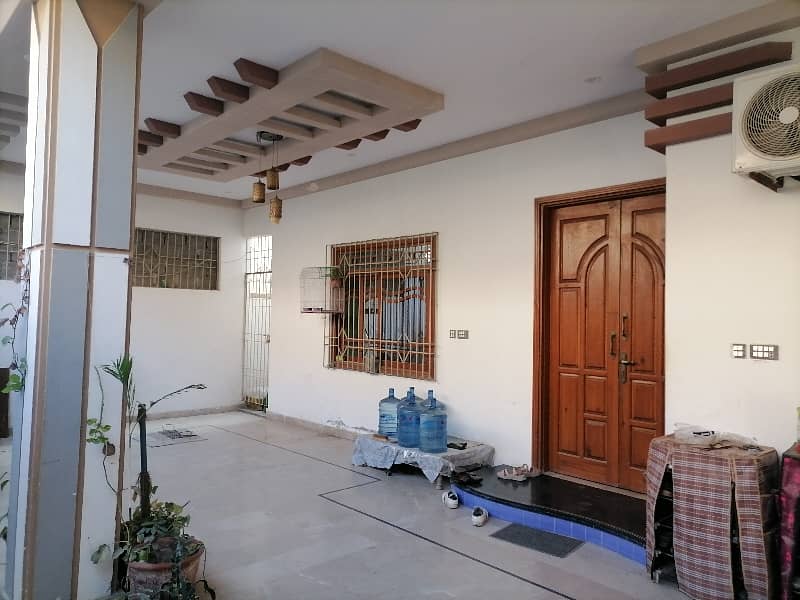 A 400 Square Yards House Located In Gulshan-E-Kaneez Fatima Block 2 Is Available For Sale 6